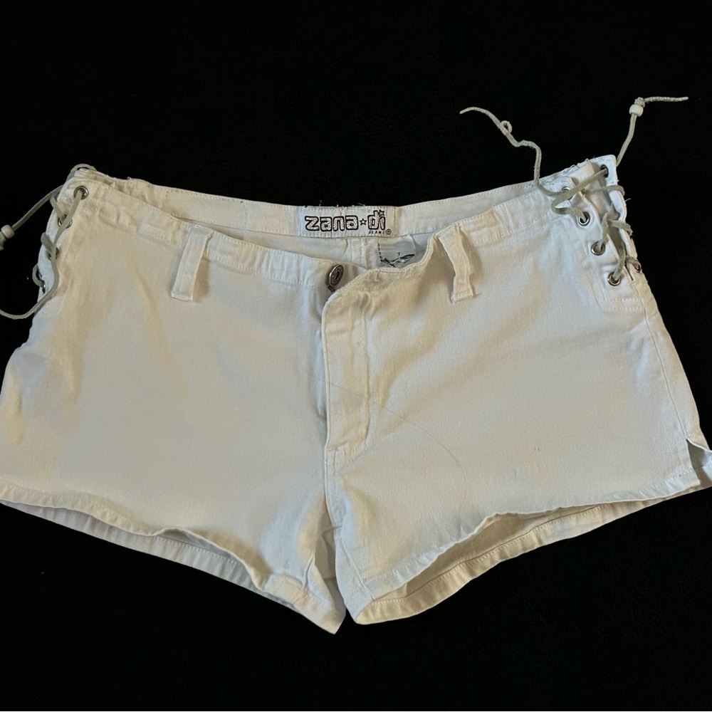 Y2K white Zana Di Lace Up Booty Shorts Size 7